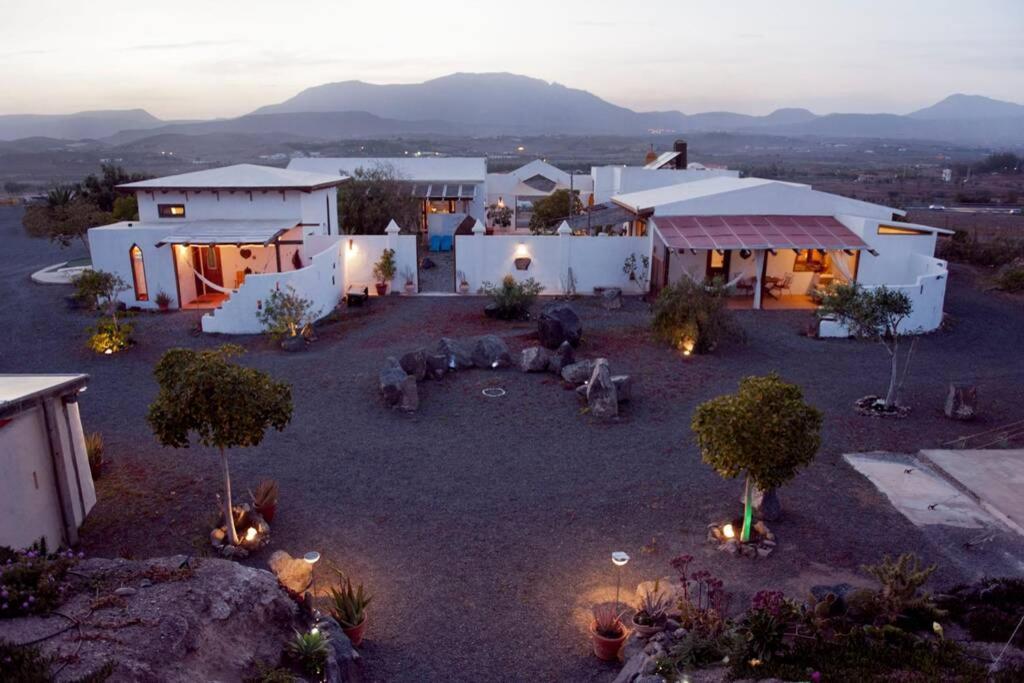 Tranquila Tierra - Eco Retreat Finca Artis Tirma Tarajalejo Exterior foto